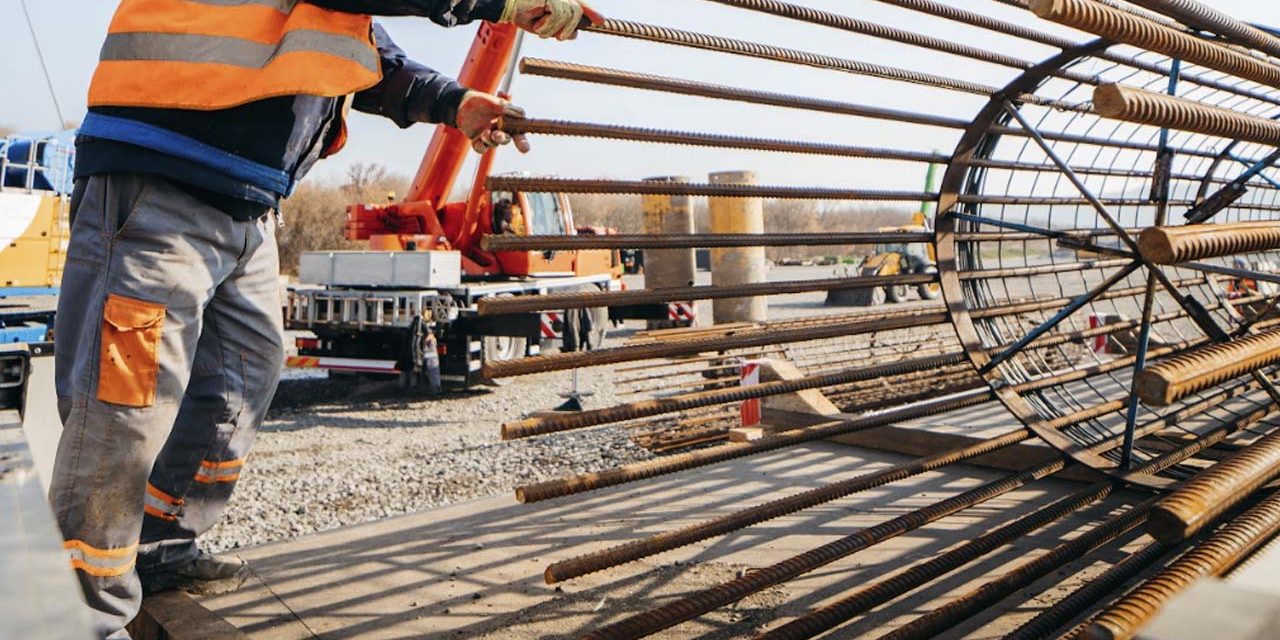 Industrial Pipe Installation